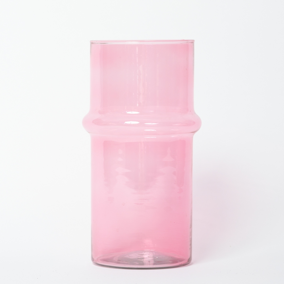 Vaso cilindrico in vetro rosa